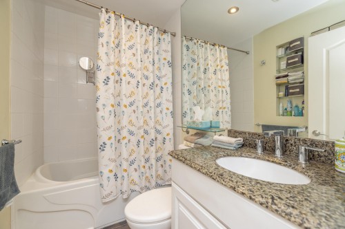 1119 Cloverley Street, North Vancouver, BC 