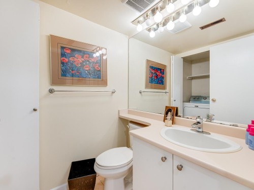 2387 Quayside Court, Vancouver, BC 