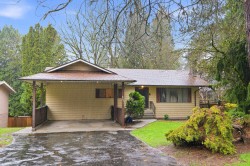 8285 Burnlake Drive Burnaby, BC V5A 3L1