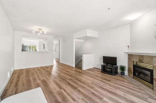 8433 Jellicoe Street, Vancouver, BC 