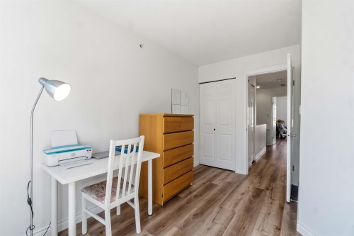 8433 Jellicoe Street, Vancouver, BC 