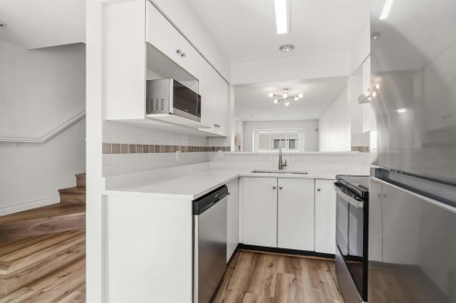 8433 Jellicoe Street, Vancouver, BC 