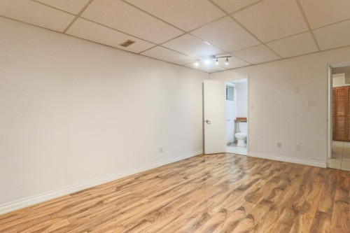 1352 16Th Street E, North Vancouver, BC 
