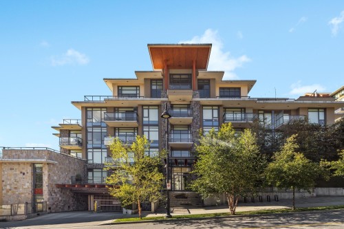 404-1295 Conifer Street  North Vancouver, BC V7J 0B4