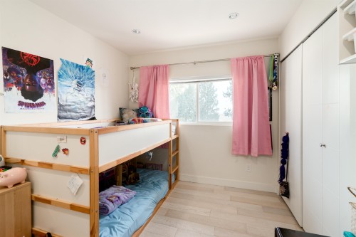 1056 Dansey Avenue, Coquitlam, BC 