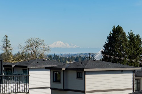 1056 Dansey Avenue, Coquitlam, BC 