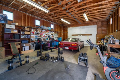 1056 Dansey Avenue, Coquitlam, BC 