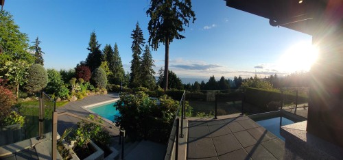 2638 Queens Avenue, West Vancouver, BC 