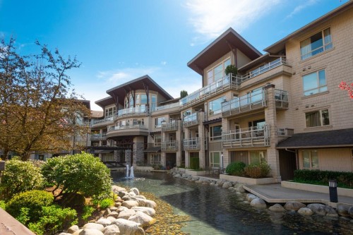 414-530 Raven Woods Drive  North Vancouver, BC V7G 2T5