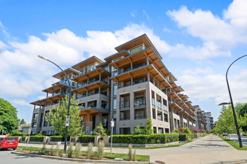 418-7588 16th Street  Burnaby, BC V3N 0H8