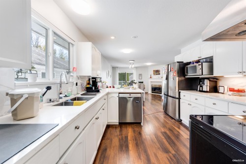 1236 Chelsea Avenue, Port Coquitlam, BC 