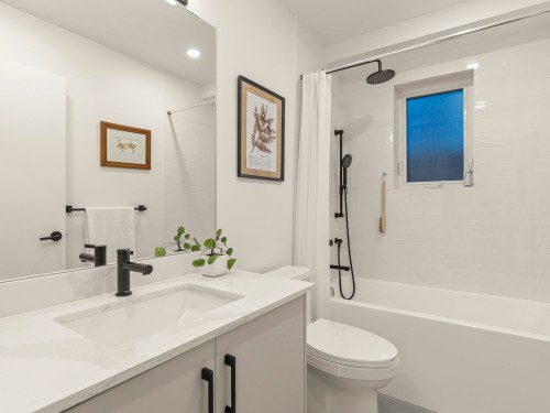 517 11Th Avenue E, Vancouver, BC 