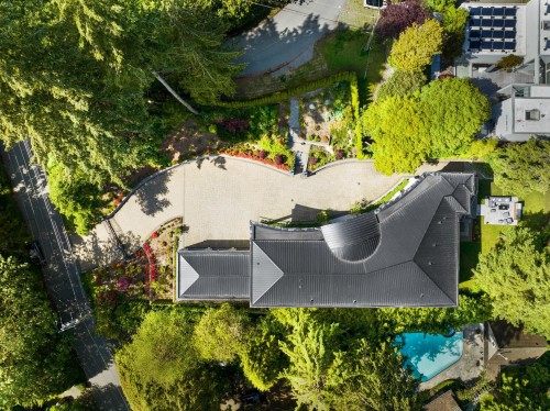 1760 29Th Street, West Vancouver, BC 