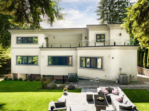 1760 29Th Street, West Vancouver, BC 