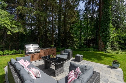 1760 29Th Street, West Vancouver, BC 