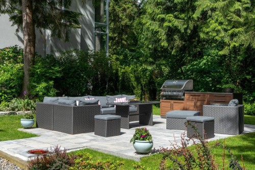 1760 29Th Street, West Vancouver, BC 