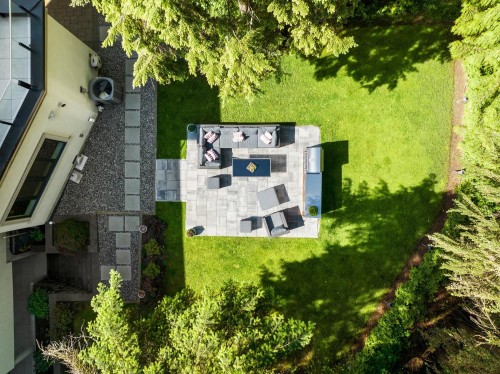 1760 29Th Street, West Vancouver, BC 