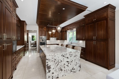 1760 29Th Street, West Vancouver, BC 