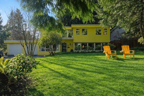 540 Evergreen Place  North Vancouver, BC V7N 2Z2