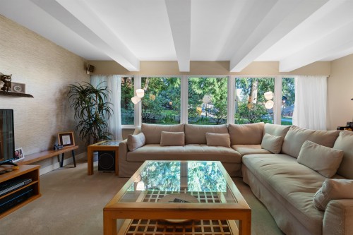 540 Evergreen Place, North Vancouver, BC 