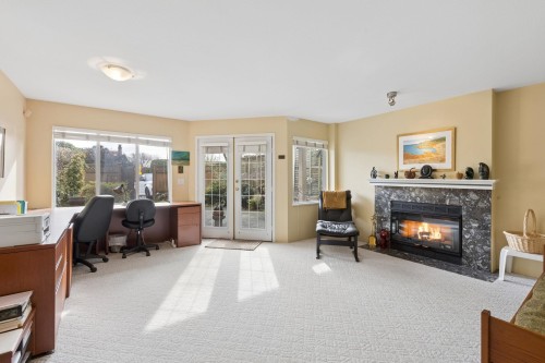 2333 Bellevue Avenue, West Vancouver, BC 