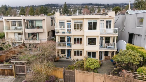 2333 Bellevue Avenue, West Vancouver, BC 