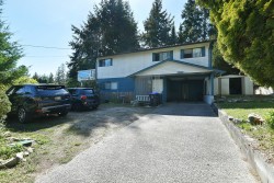 5727 Trail Avenue  Sechelt, BC V7Z 0H8