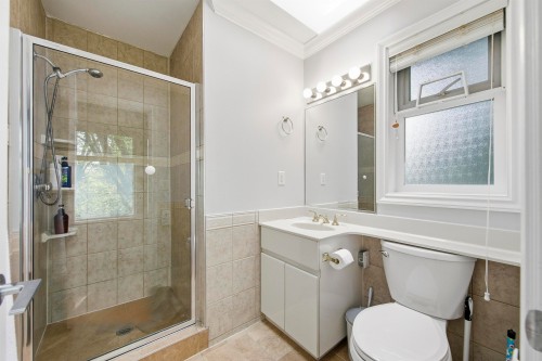 6418 Marguerite Street, Vancouver, BC 