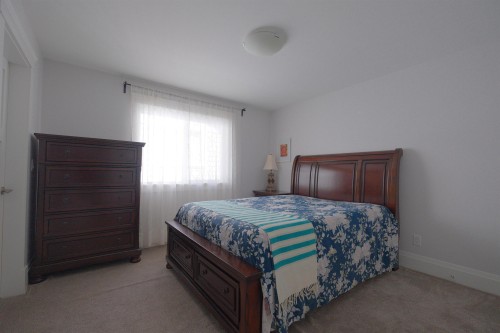 1198 Edgewood Road, North Vancouver, BC 
