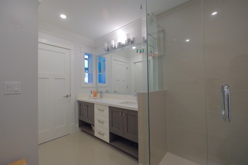 1198 Edgewood Road, North Vancouver, BC 