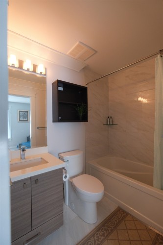 1198 Edgewood Road, North Vancouver, BC 
