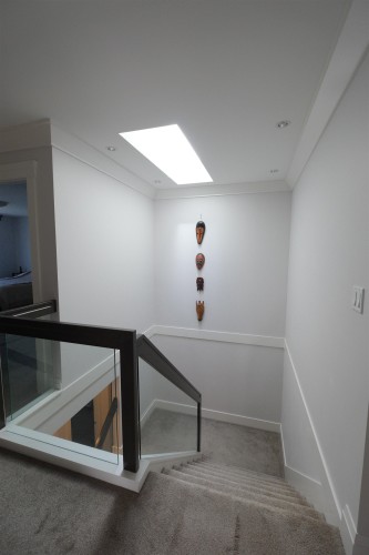 1198 Edgewood Road, North Vancouver, BC 