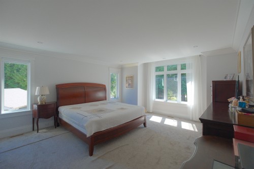 1198 Edgewood Road, North Vancouver, BC 