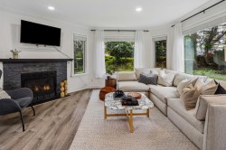 107-175 4th Street WNorth Vancouver, BC V7M 1H6