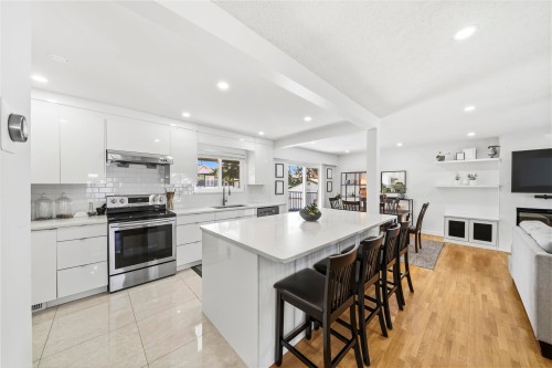 9720 Seagrave Road, Richmond, BC 