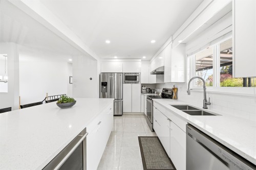 9720 Seagrave Road, Richmond, BC 