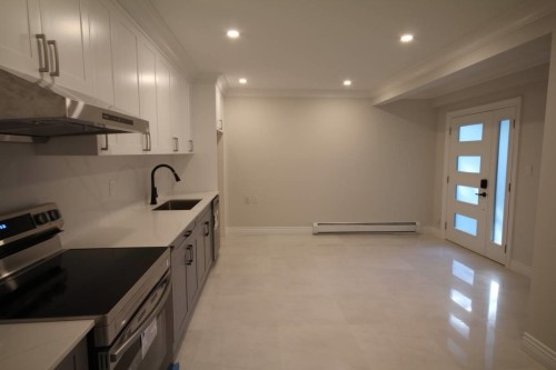 Rental Suite-1395 Camridge Road, West Vancouver, BC 
