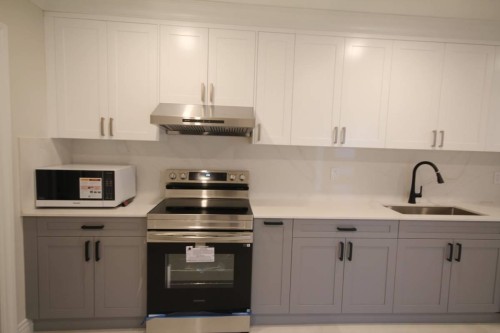 Rental Suite-1395 Camridge Road, West Vancouver, BC 