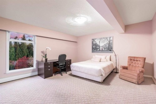 Rental Suite-1395 Camridge Road, West Vancouver, BC 