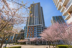 2602-455 Marine Drive SW Vancouver, BC V5X 0H3