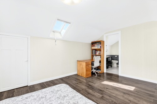 2975 8Th Avenue W, Vancouver, BC 