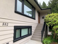 552 22nd Street WNorth Vancouver, BC V7M 2A5