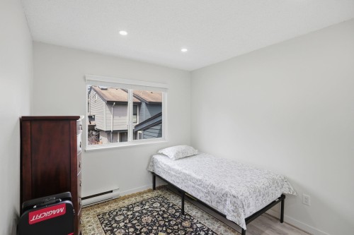 7506 Westbank Place, Vancouver, BC 