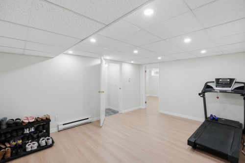 7506 Westbank Place, Vancouver, BC 