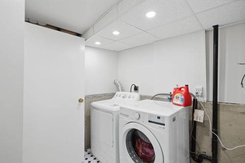 7506 Westbank Place, Vancouver, BC 