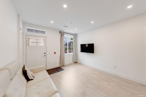 9-8888 Spires Road, Richmond, BC 