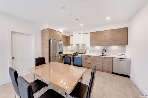 9-8888 Spires Road, Richmond, BC 