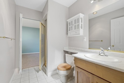 253 19Th Street E, North Vancouver, BC 