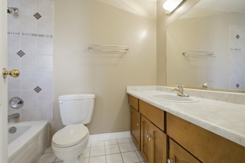 253 19Th Street E, North Vancouver, BC 