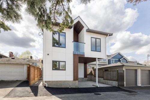 3143 19 Avenue E, Vancouver, BC 